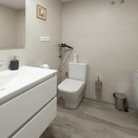 Thalassa Apartment *
